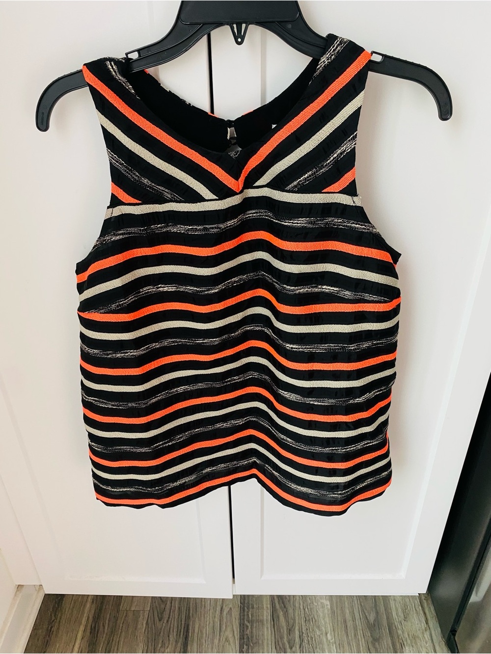 HD in Paris Womens size 10 Striped Sleeveless Women’s Top Black, Orange & Cream